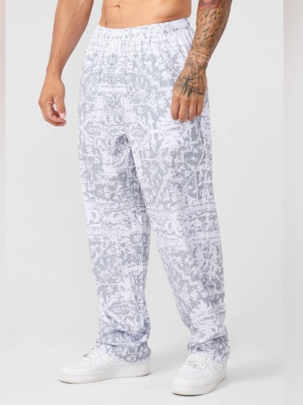 YoungLA Ugly A*s Pants model 217 lounge pants tribal print nwt medium